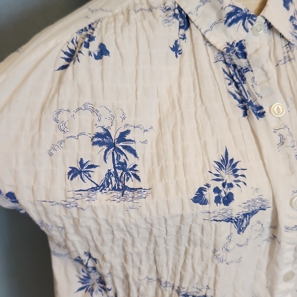 ANA nautical Hawaiian textured button-down scalloped hem blouse - Picture 3 of 8